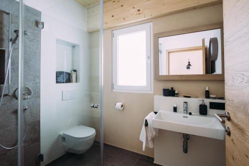 Bilik mandi di Haus am Schihang