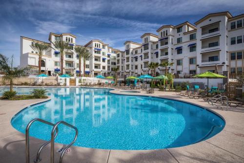 Queen Creek #302 condo – Photos 2