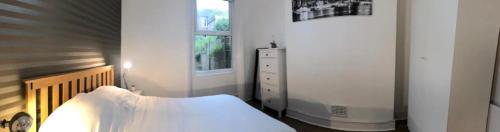 Ideal Two Bed-Room Flat With Garden