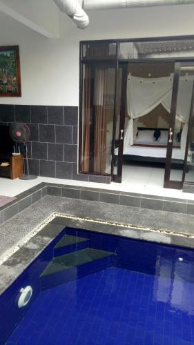 Πισίνα στο ή κοντά στο Villa Esa Ubud
