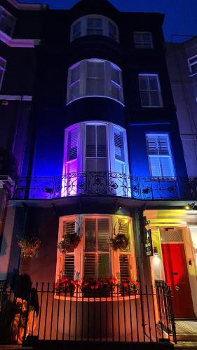 Red Brighton Blue photo 27