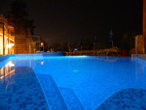 Foto Sunny Beach'il asuva majutusasutuse Family Hotel Privileg galeriist