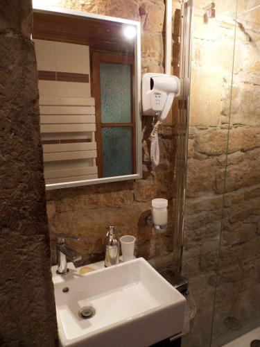 Studio Charme et Confort aux Cordeliers photo 14