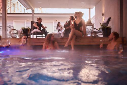 Foto dalla galleria di Hotel Continental Relax & Spa a Halmstad