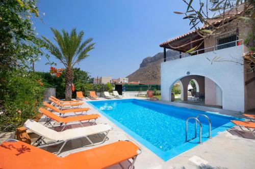 Πισίνα στο ή κοντά στο Golden Sea Villa