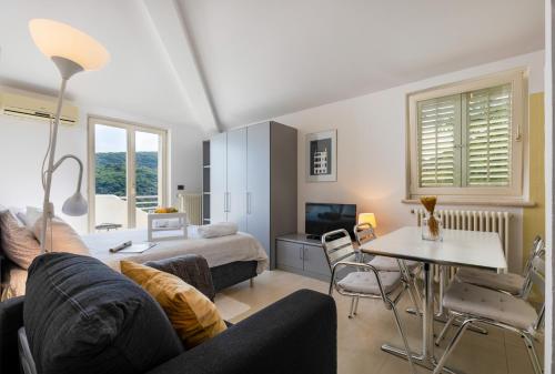 Milena Apartments