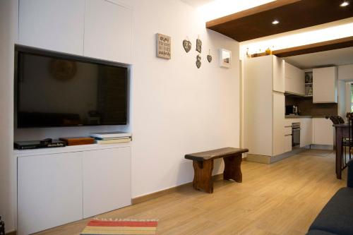 Gallery image of LE RONDINI - Courtyard apartment with balcony & terrace in Lesa