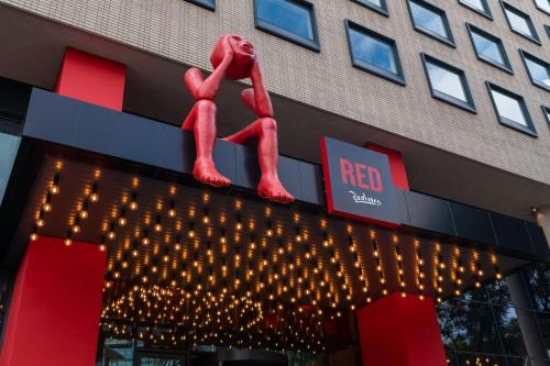 Gallery image of Radisson RED Hotel Johannesburg Rosebank in Johannesburg