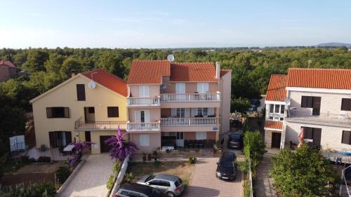 Apartment Mladen