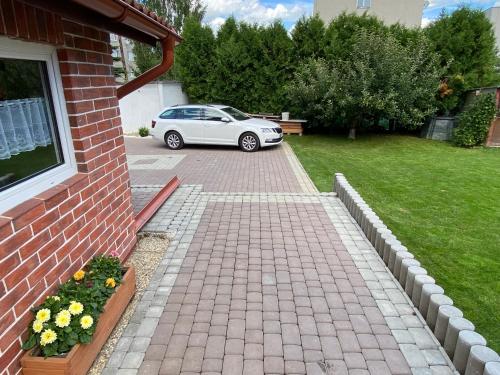 Taman di luar Privát Dalibor