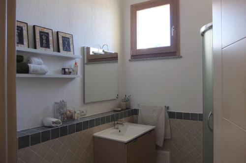 Η κουζίνα ή μικρή κουζίνα στο The refuge on the sea...