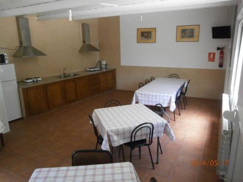 Dapur atau dapur kecil di Pension As Termas