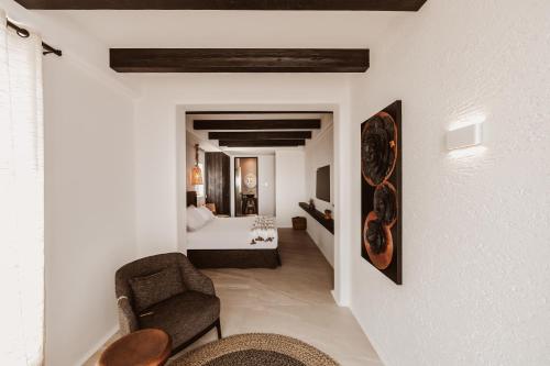 Гостиная зона в Kaliva Suites - Adults Only