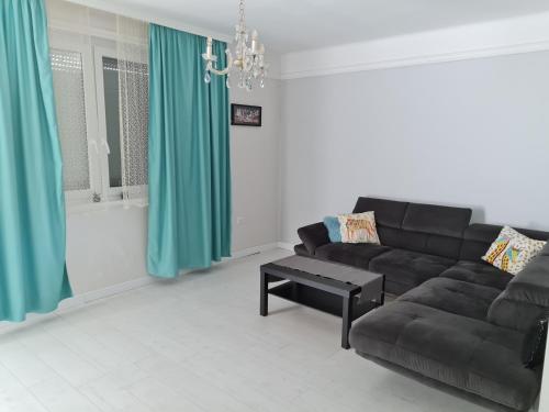 Come.in 6115 Kiskunfélegyháza, Kossuth Lajos utca 15 A 3. emelet 33 ajtó kép - 3
