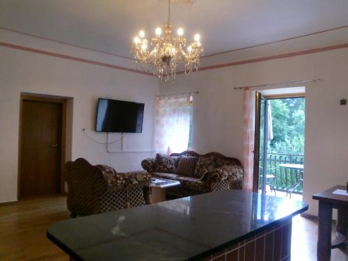 Gallery image of Garten- & Loggia-Appartement HERRENHAUS in Dellach im Drautal