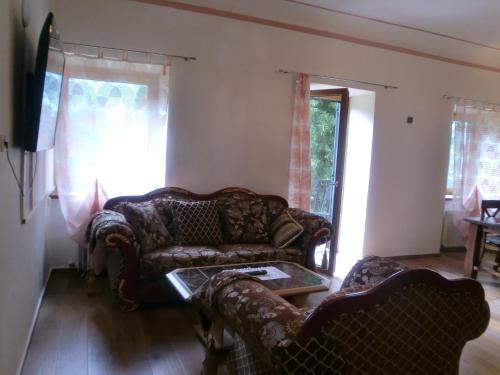 Gallery image of Garten- & Loggia-Appartement HERRENHAUS in Dellach im Drautal