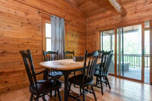 Gambar di galeri bagi The Big Cabin di Lampe