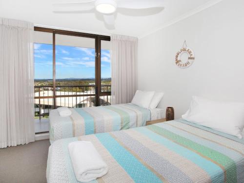 Gallery image of Seaview 31 Luxurious Beachside Two Bedroom Apartment in Seaview Resort with Stunning Views in Mooloolaba