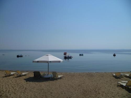 Gallery image of Bungalows Camping Kouyoni in Gerakini