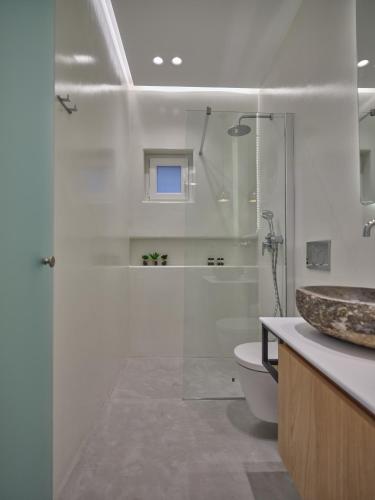 Infinity sea view hillside villa with private pool photo 3