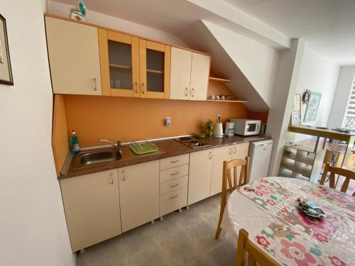 Fotografie z fotogalerie ubytování Apartments in complex Daisy v destinaci Kranevo
