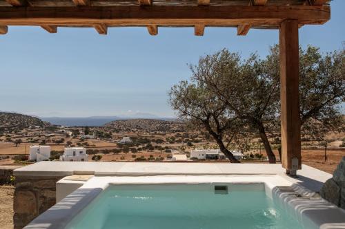 Gallery image of Africanis Bungalows in Skhoinoussa