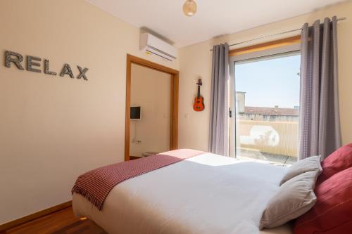 Music Relaxing Apt with bikes, terrace & parking
