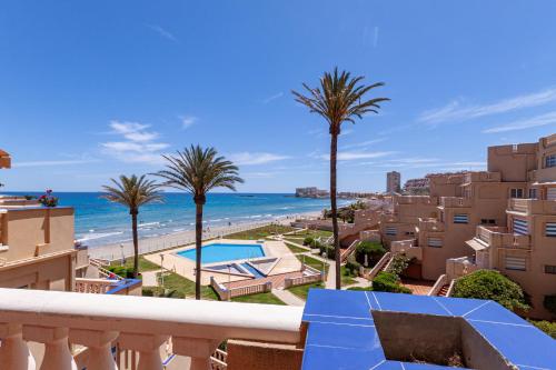 Inmovecos vistas y piscina 1ºlinea al mediterráneo Star Alfa