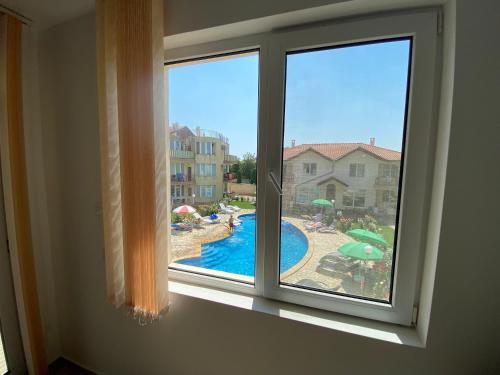 Fotografie z fotogalerie ubytování Apartments in complex Daisy v destinaci Kranevo