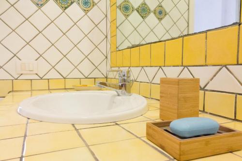 Phòng tắm tại Villa Carlotta - Relax a due passi dal mare