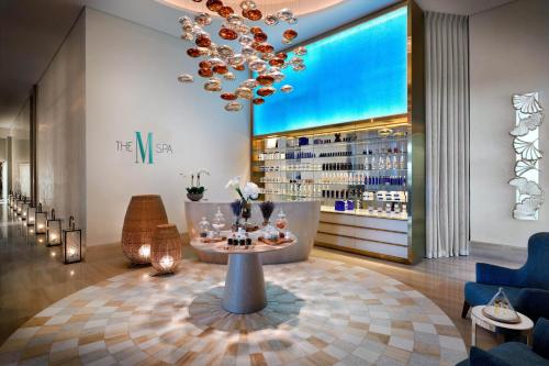 Et opholdsområde på Grand Plaza Mövenpick Media City