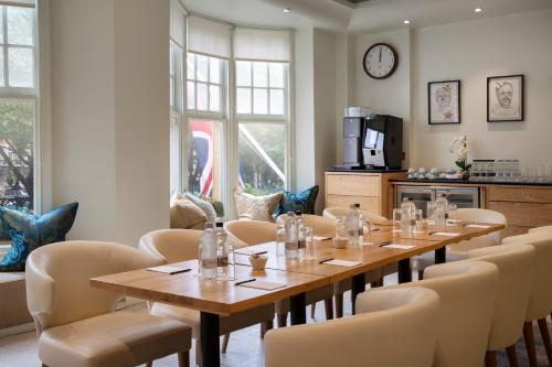 Gallery image of Sloane Square Hotel in London