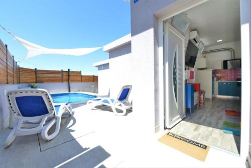 2 Bedroom Apartment Sleeps 5 - Privat Pool