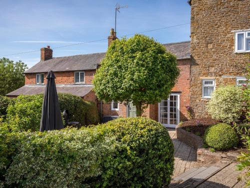 Gallery image of Orchard Cottage in Hook Norton