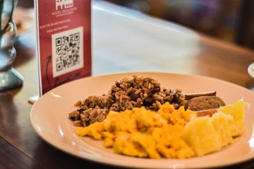 Mad på hotellet eller i nærheden