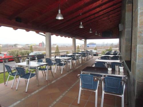 Zdjęcie z galerii obiektu Area de Servicio Villamartín w mieście Villamartín de la Abadía