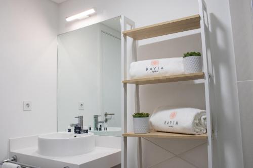 Ein Badezimmer in der Unterkunft Kavia Hotel do Largo