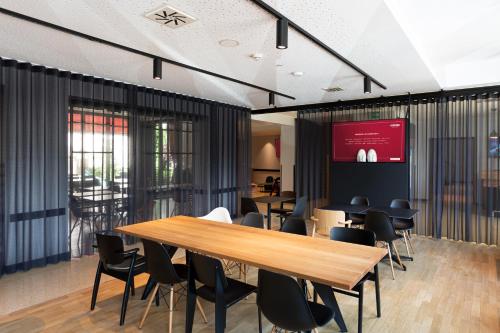 Møde- og/eller konferencelokalet på aletto Hotel Kudamm