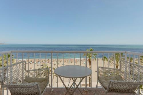 Malagueta Beach, Málaga – Güncel 2022 Fiyatları