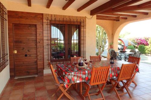 Dining area in A villát