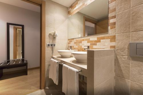 Ванна кімната в Hotel Plazaola