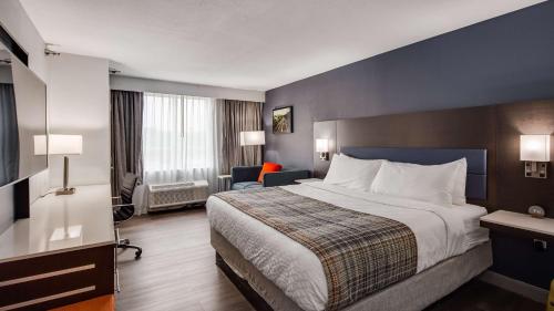 Posteľ alebo postele v izbe v ubytovaní Best Western Premier Richmond City Gateway