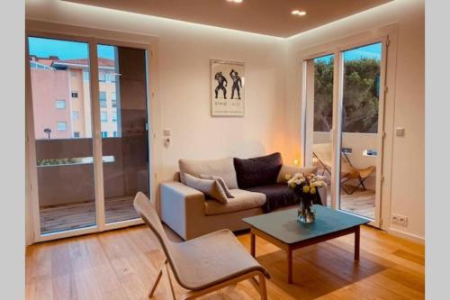 Superbe appartement à 100m de la mer, et à coté de la base nature