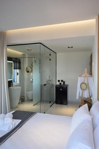 Gallery image of Vrachos Lofts in Afitos