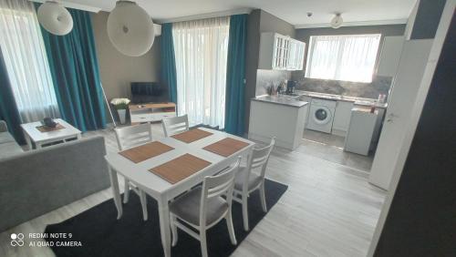 巴尔奇克灯塔别墅公寓式酒店的相册照片