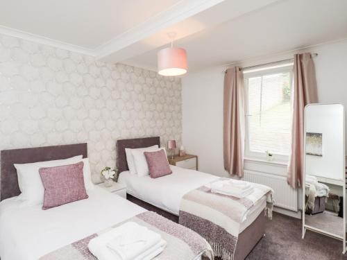 Gallery image of Simply Suite in Castle Douglas