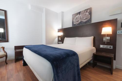 Katil atau katil-katil dalam bilik di Hotel Alda Zaragoza Independencia