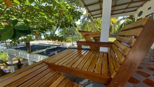 Balkón nebo terasa v ubytování Hotel Pura Natura Beachfront Tortuguero