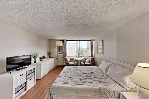 Hawaiian Monarch 916 condo – Photos 3