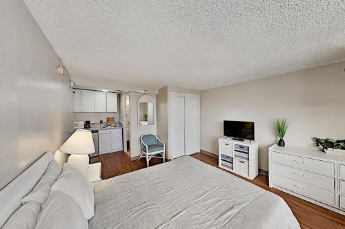 Hawaiian Monarch 916 condo – Photos 2